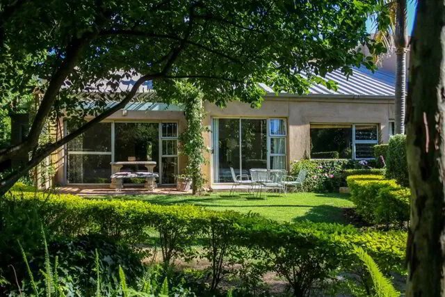 5 Bedroom Property for Sale in Caledon Western Cape